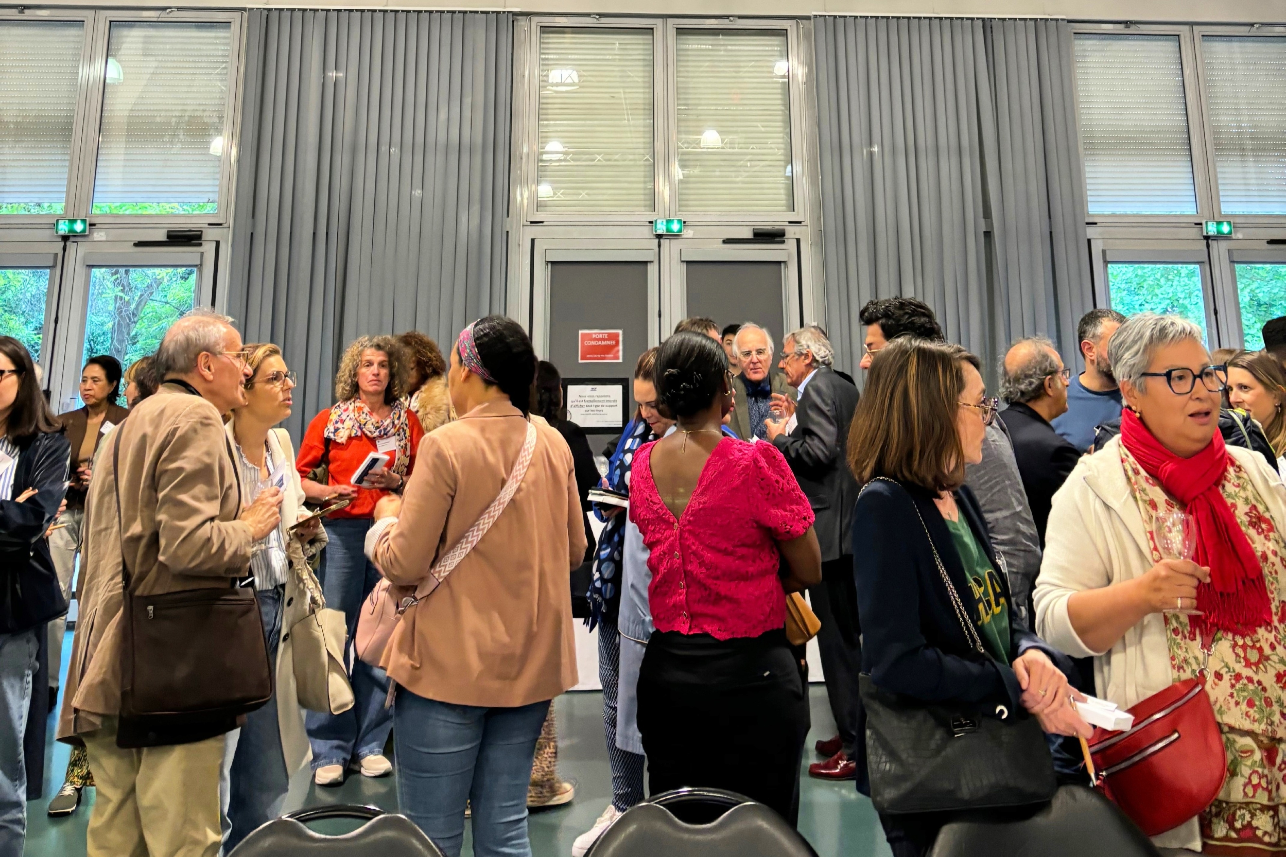 Soirée conviviale15mai2025_ambiance_recadrée.JPG